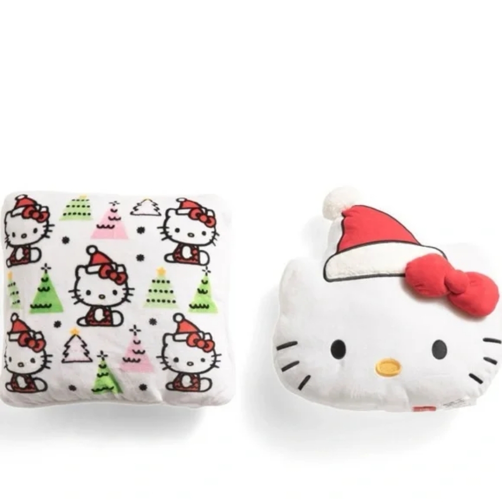 New Hello Kitty Festive Pillow Set